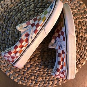 Girls Size 5.5 Slip On Checkered Vans 💙💚💛🧡